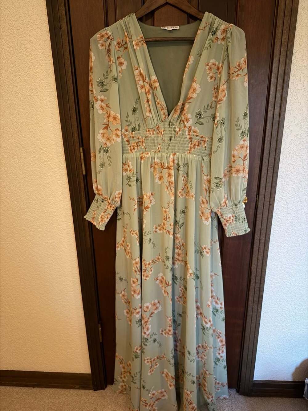 Baltic Born Olivia Maxi Dress in Sage + Peach Floral, Size M